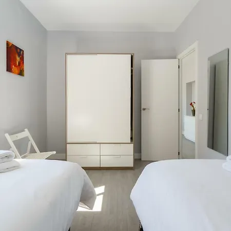 Surthy Arroyo Midtown شقة *