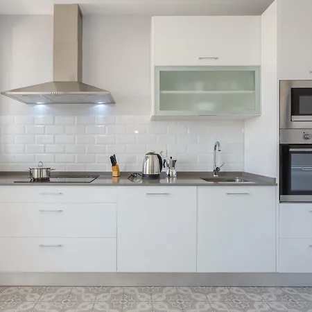 Surthy Arroyo Midtown شقة *